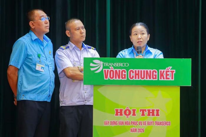 Sự tập trung của các thí sinh trong phần thi tại Hội thi Xây dựng Văn hoá phục vụ xe buýtTranserco năm 2026.
