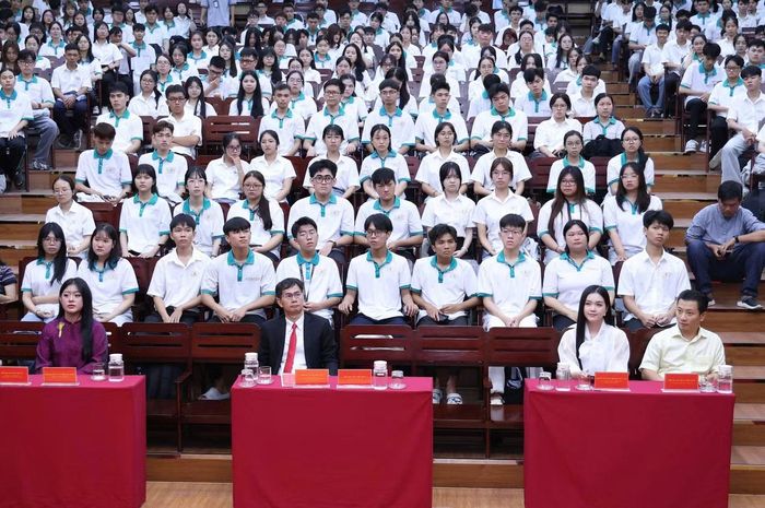89% sinh viên Việt Nam sử dụng AI trong học tập