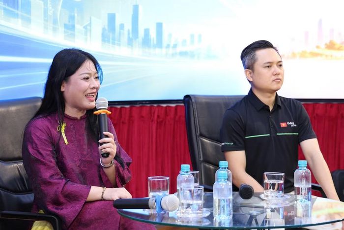 "Điều cốt lõi là sinh viên biết tự chịu trách nhiệm: biết lựa chọn, chịu trách nhiệm với lựa chọn của mình, và từ đó đưa ra những lựa chọn đúng đắn.” — ThS. Chế Dạ Thảo, chuyên gia tâm lý giáo dục.