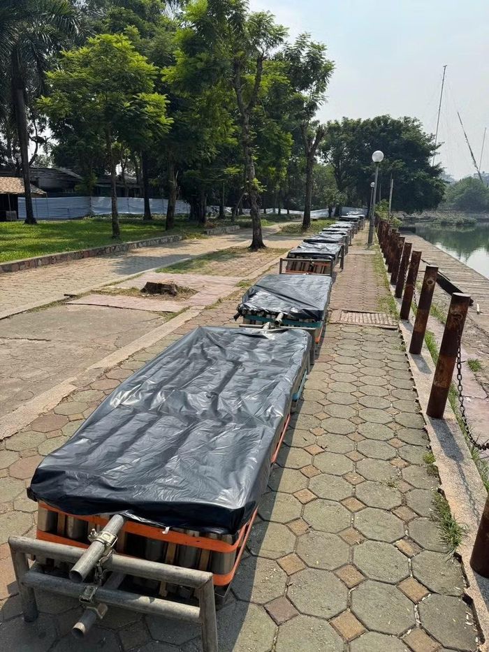 Theo kế hoạch, Tập đoàn Sun Group sẽ tài trợ 3 điểm bắn pháo hoa tại Hà Nội chào mừng 72 năm Ngày Giải phóng thủ đô, hứa hẹn mang đến “bữa đại tiệc ánh sáng” tưng bừng kéo dài 15 phút, từ 21h00 đến 21h15 ngày 10/10/2026. Hình ảnh tại hồ Văn Quán.