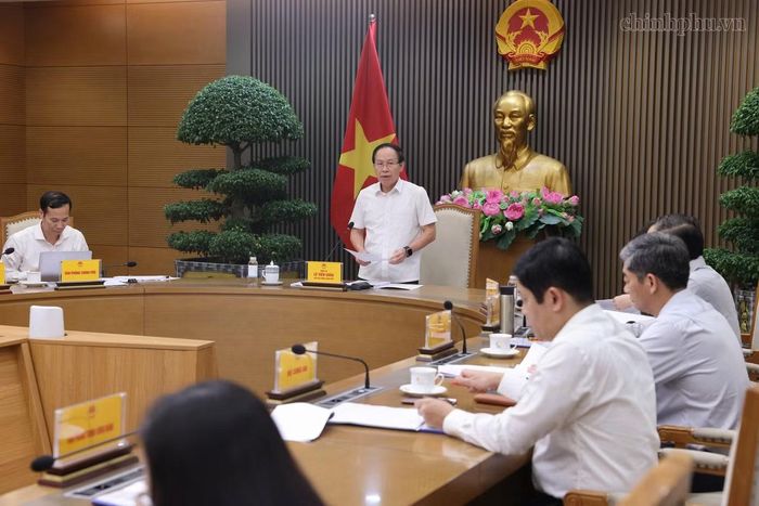 Phó Thủ tướng Lê Tiến Châu chủ trì cuộc làm việc. (Ảnh: VGP)