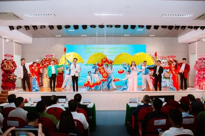 Chương trình nghệ thuật với chủ đề PVU 2026: Tiếp nối di sản - Chắp cánh khát vọng.