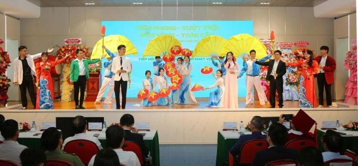 Chương trình nghệ thuật với chủ đề PVU 2026: Tiếp nối di sản - Chắp cánh khát vọng.
