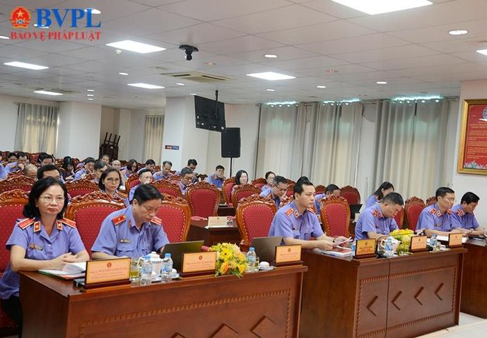  Đại biểu tham dự hội nghị.