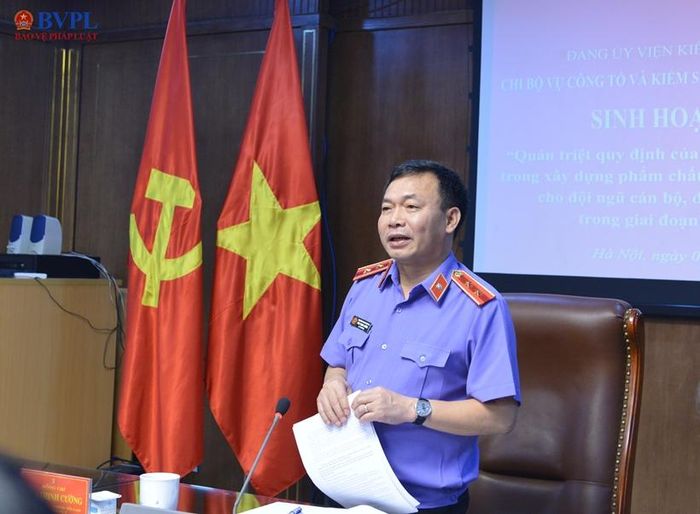 Đồng chí Đào Thịnh Cường, Bí thư Chi bộ, Vụ trưởng Vụ 3, VKSND tối cao phát biểu kết luận sinh hoạt chuyên đề.