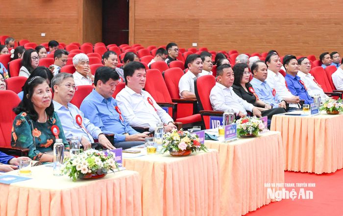 Các đại biểu tham dự lễ kỷ niệm. Ảnh: Thành Cường