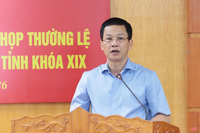 Đồng chí Nguyễn Trọng Hiếu – Ủy viên BTV Tỉnh ủy, Phó Chủ tịch UBND tỉnh làm rõ một số nội dung UBND tỉnh dự kiến trình Kỳ họp thường lệ cuối năm 2026.