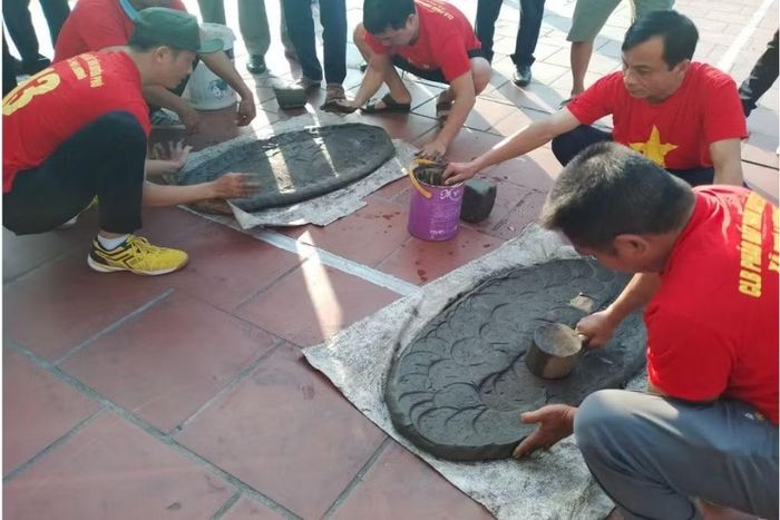 Pháo đĩa có trọng lượng từ 3-5kg. (Ảnh: Báo Hưng Yên)