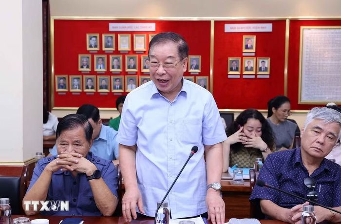 Phó Giáo sư-Tiến sỹ Lê Minh Thông, nguyên Trợ lý Chủ tịch Quốc hội. (Ảnh: Văn Điệp/TTXVN)