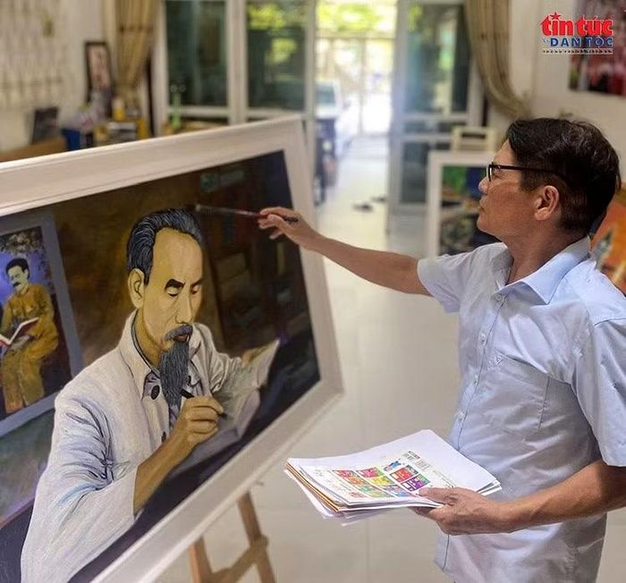 Họa sĩ Phạm Văn Kiệm còn quan tâm đến những đề tài lịch sử, đặc biệt là hình tượng Chủ tịch Hồ Chí Minh và người lính.