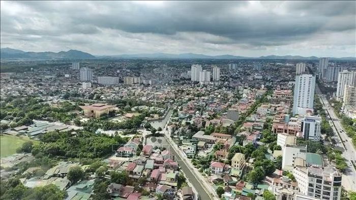 Một góc thành phố Vinh, Nghệ An. Ảnh tư liệu: Nguyễn Văn Nhật/TTXVN