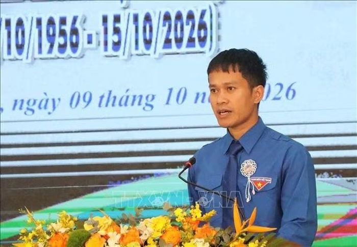 Anh Y Lê Pas Tơr, Chủ tịch Ủy ban Hội LHTN Việt Nam tỉnh Đắk Lắk đọc diễn văn tại lễ kỷ niệm.