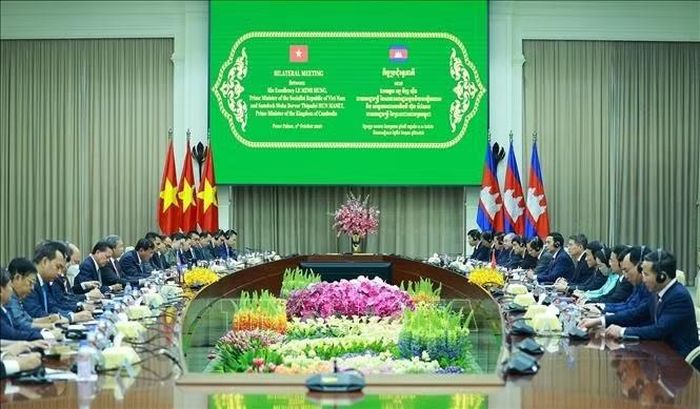 Thủ tướng Lê Minh Hưng hội đàm với Thủ tướng Vương quốc Campuchia Hun Manet. Ảnh: Dương Giang/TTXVN