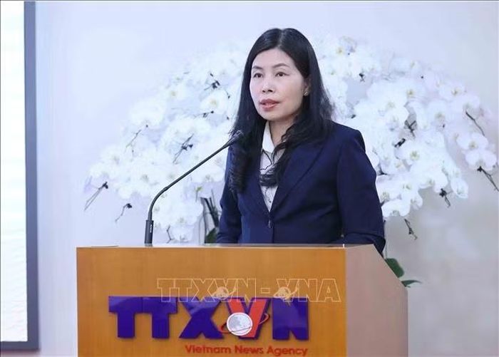Đồng chí Đỗ Thị Trang, Phó Bí thư chuyên trách Đảng ủy Thông tấn xã Việt Nam phát biểu. Ảnh: An Đăng/TTXVN