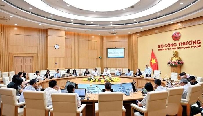 Quang cảnh hội thảo lấy ý kiến về Chiến lược xuất nhập khẩu hàng hóa đến năm 2030, tầm nhìn đến năm 2045.
