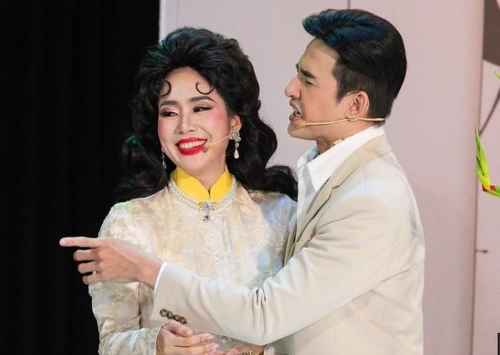 Diễn viên Lê Phương và Lương Thế Thành trong Giáng Hương.