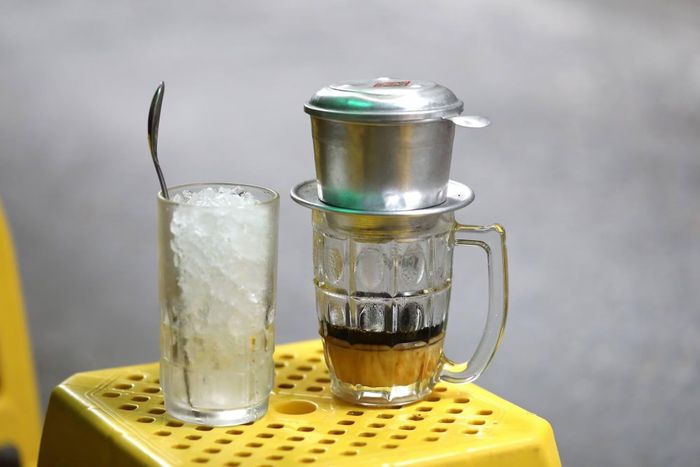  Cà phê phin và cà phê sữa đá mang đến cho du khách Philippines trải nghiệm khác biệt về hương vị, cách pha và văn hóa thưởng thức cà phê Việt 