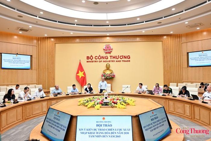 Thứ trưởng Lương Hoàng Thái phát biểu kết luận hội thảo.