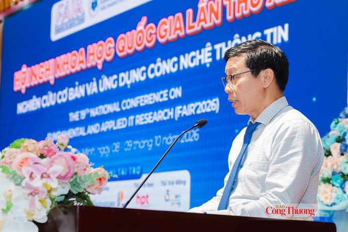 PGS.TS. Nguyễn Xuân Hoàn, Hiệu trưởng HUIT.
