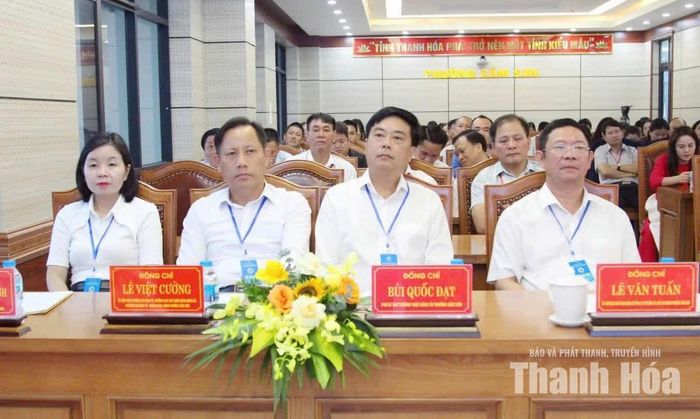 Các đại biểu dự đại hội.
