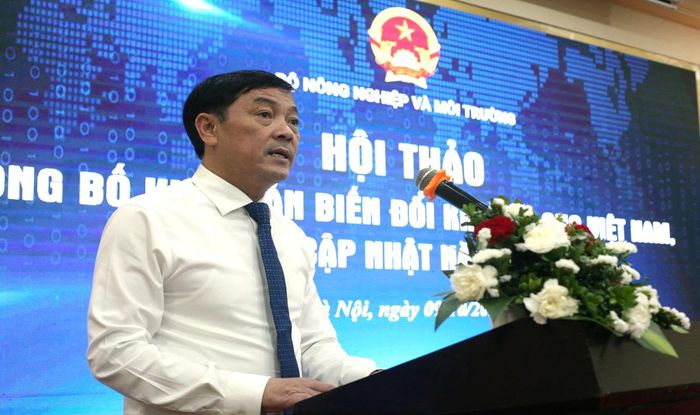 Thứ trưởng Bộ Nông nghiệp và Môi trường Lê Trọng Yên: Việc chủ động nhận diện những thay đổi của khí hậu trong tương lai, đánh giá các nguy cơ, rủi ro và chuẩn bị các giải pháp ứng phó có ý nghĩa đặc biệt quan trọng đối với quá trình phát triển đất nước.