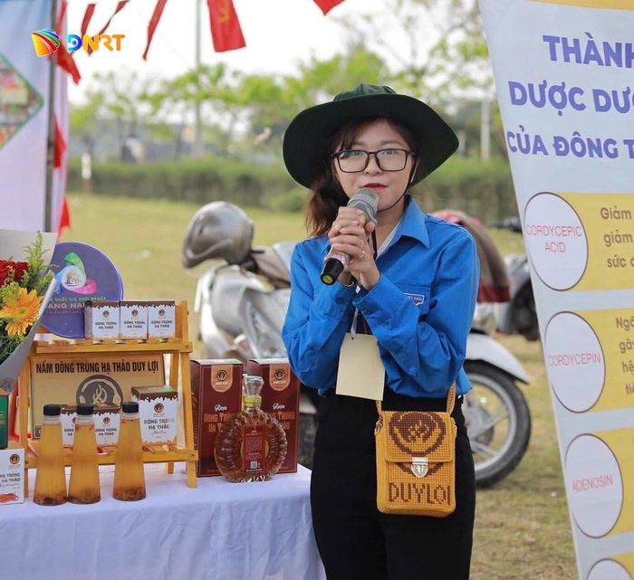 Chị Võ Thu Thủy tích cực đồng hành cùng phong trào thanh niên tại địa phương. Ảnh: NVCC