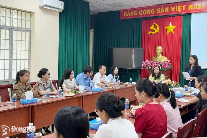 Quang cảnh buổi gặp mặt. Ảnh: Đức Phương