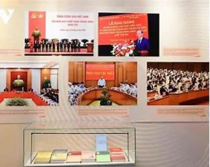 Đại hội VI của Đảng năm 1986 mở ra công cuộc đổi mới toàn diện đất nước - bước ngoặt mang ý nghĩa lịch sử, thể hiện bản lĩnh “nhìn thẳng vào sự thật, nói rõ sự thật”, đưa Việt Nam thoát khỏi khủng hoảng và bước vào thời kỳ phát triển mới. Ảnh tư liệu