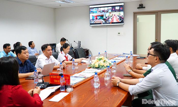 Quang cảnh buổi lễ phát động trực tuyến.