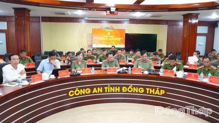 Quang cảnh hội nghị.