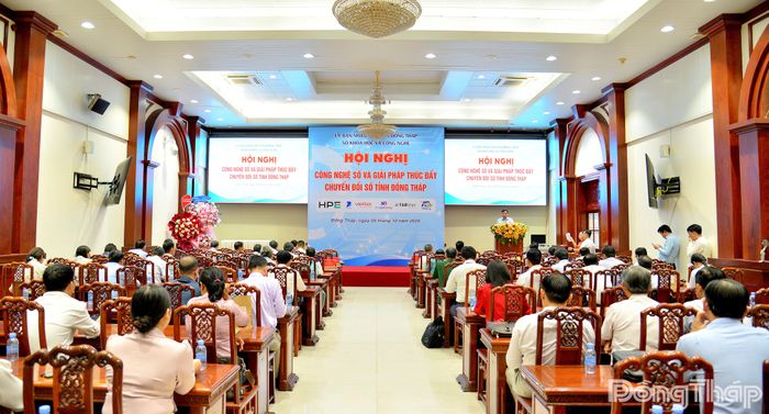 Quang cảnh hội nghị.