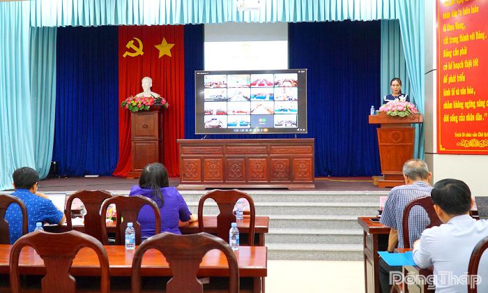 Quang cảnh hội nghị.