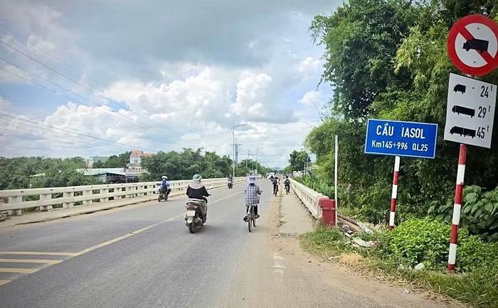 Cầu Ia Sol có kinh phí dự kiến xây mới khoảng 83 tỷ đồng. Ảnh: M.P