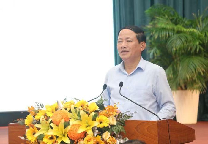  Chủ tịch UBND tỉnh Phạm Anh Tuấn phát biểu kết luận hội nghị. Ảnh: Quang Tấn 
