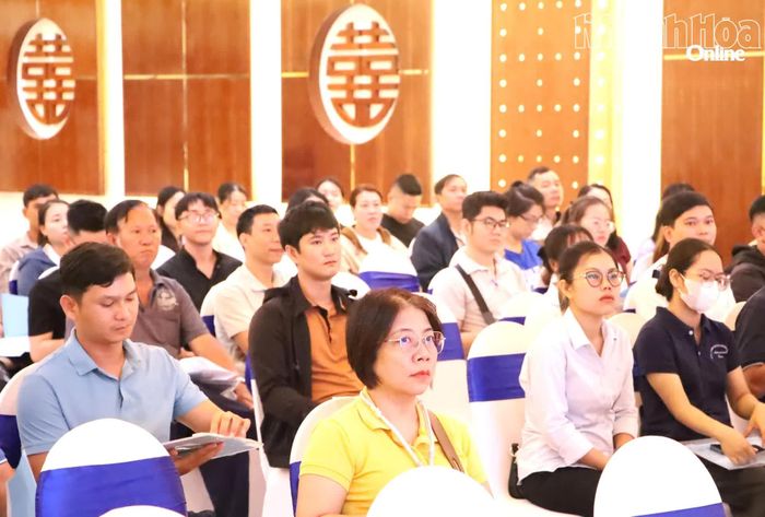 Các học viên tham gia lớp huấn luyện.