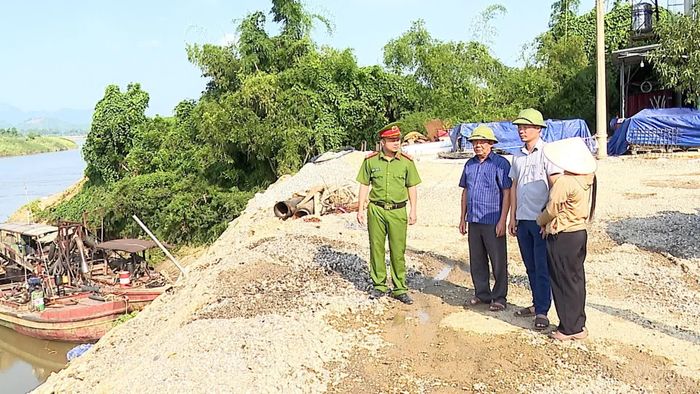 Doanh nghiệp khai thác khoáng sản trên địa bàn xã Quy Mông chấp hành đúng phạm vi và mốc giới mỏ được cấp phép.