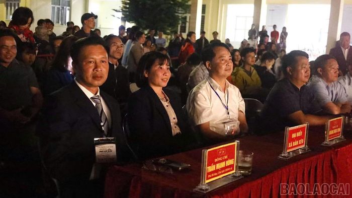 Các đại biểu dự Chương trình khai mạc Giải leo núi Ngũ Chỉ Sơn lần thứ Nhất, năm 2026.