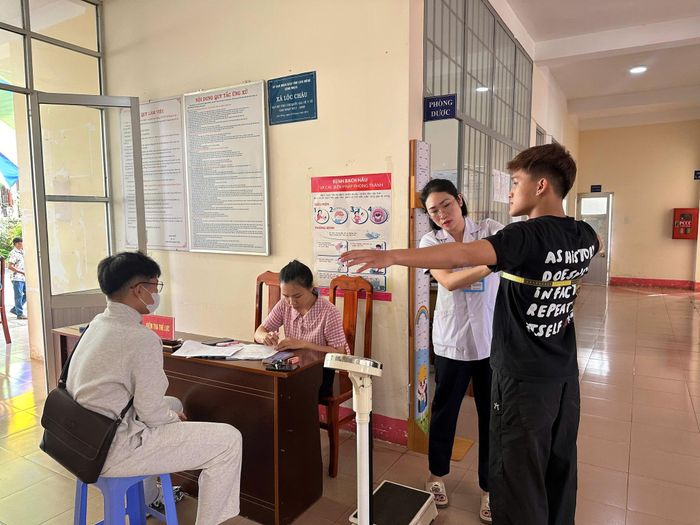 Công tác sơ tuyển, khám sức khỏe được chú trọng nhằm nâng cao chất lượng tuyển quân