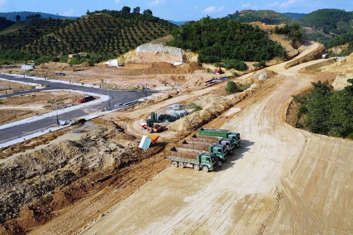 Lâm Đồng vẫn còn những "điểm nghẽn" trong quá trình đẩy nhanh các dự án trọng điểm