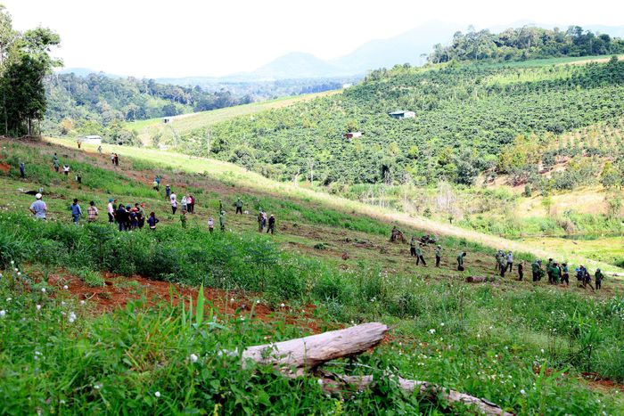 Xã Quảng Sơn (Lâm Đồng) triển khai thực hiện tháo dỡ vật kiến trúc trên đất, trả lại hiện trạng ban đầu tại lâm phần của Công ty TNHH MTV Đắk N’Tao