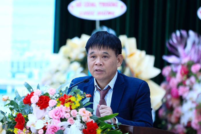 Phó Chủ tịch Liên hiệp các Hội Khoa học và Kỹ thuật Việt Nam Trương Xuân Lam phát biểu chào mừng tại hội thảo