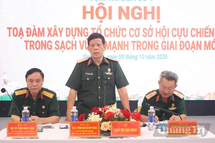 Đại diện Trung ương Hội Cựu chiến binh Việt Nam phát biểu tại tọa đàm - Ảnh: Thùy Trang