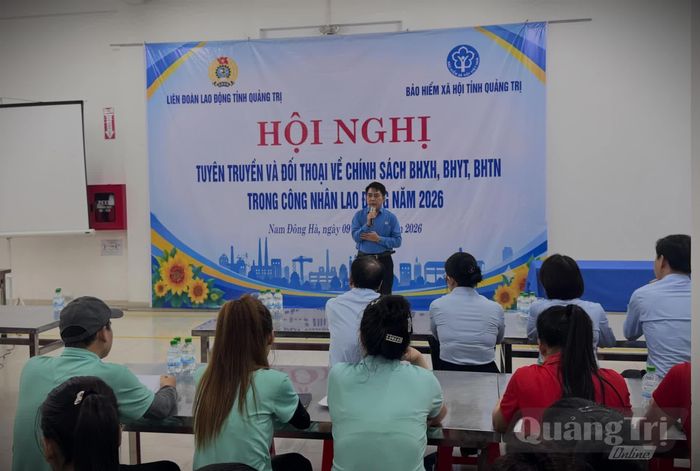 Hội nghị là diễn đàn để công nhân lao động, cán bộ công đoàn cơ sở đối thoại trực tiếp với cơ quan BHXH -  Ảnh: Mai Linh