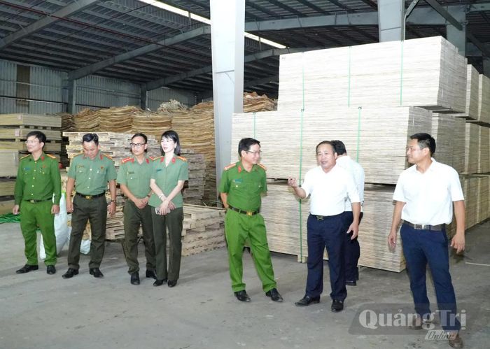Công tác phối hợp giữa lãnh đạo Chi nhánh miền Trung-Công ty Thăng Long với chính quyền, lực lượng Công an địa phương được triển khai thường xuyên, chặt chẽ - Ảnh: X.H