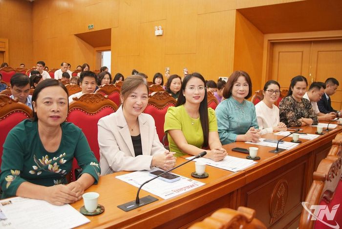 Các doanh nhân tham dự chương trình.