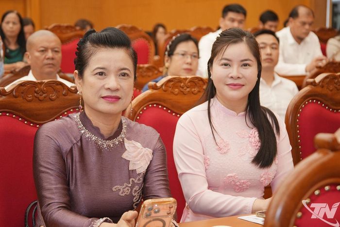 Các doanh nhân tham dự chương trình.