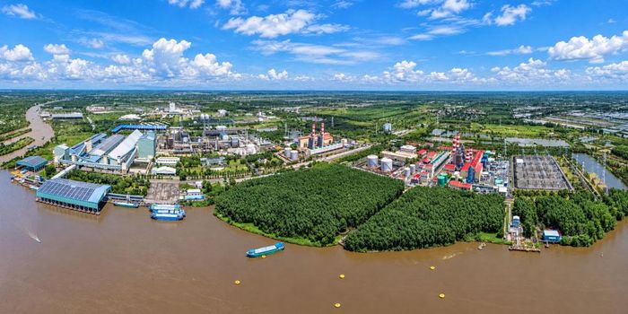 Cụm công nghiệp Khí - Điện - Đạm Cà Mau (ảnh: Tổng công ty Xây dựng số 1)
