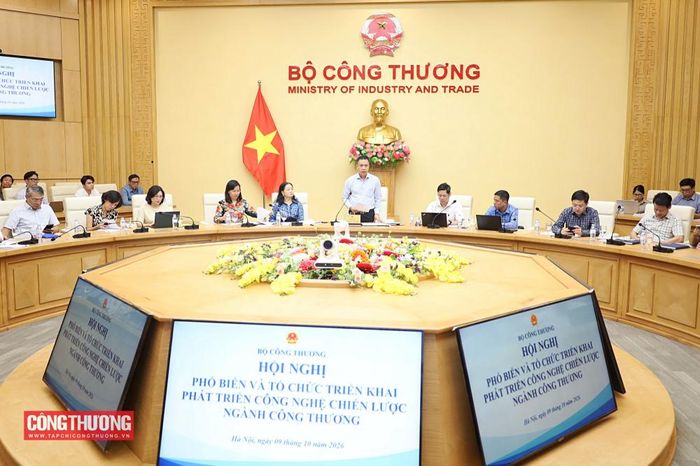 Thứ trưởng Nguyễn Việt Sơn giao nhiệm vụ cho Lãnh đạo Cục Khoa học, Công nghệ và Chuyển đổi số duy trì chế độ giao ban định kỳ hằng tháng với các đơn vị