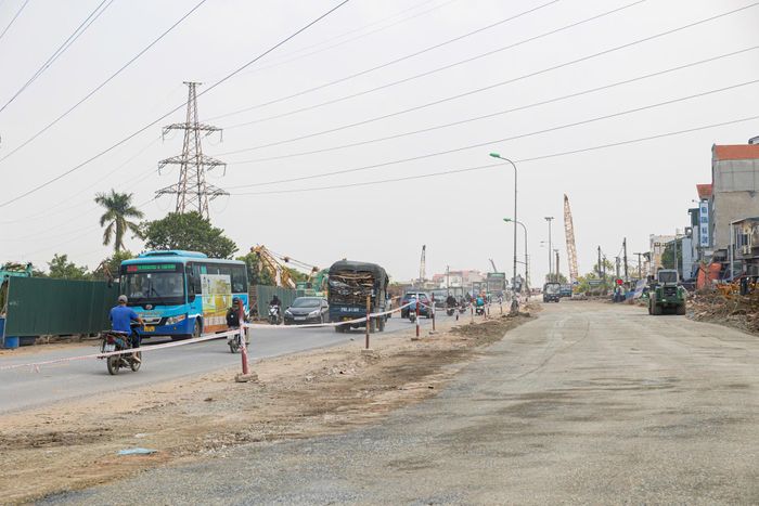 Ông Lê Văn Trung, người dân phường Chương Mỹ (Hà Nội), mong muốn dự án sớm hoàn thành, góp phần giảm ùn tắc giao thông, cải thiện diện mạo địa phương và thúc đẩy phát triển kinh tế trên địa bàn.