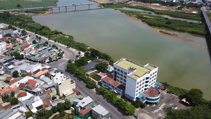 Toàn bộ diện tích hiện hữu của khách sạn Mỹ Trà sẽ được giải phóng để tổ chức lại giao thông và cảnh quan công cộng.